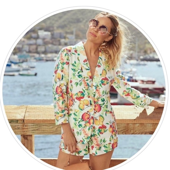 LC Lauren Conrad Fruit Print Ruched Sleeve Blazer - Picture 2 of 7